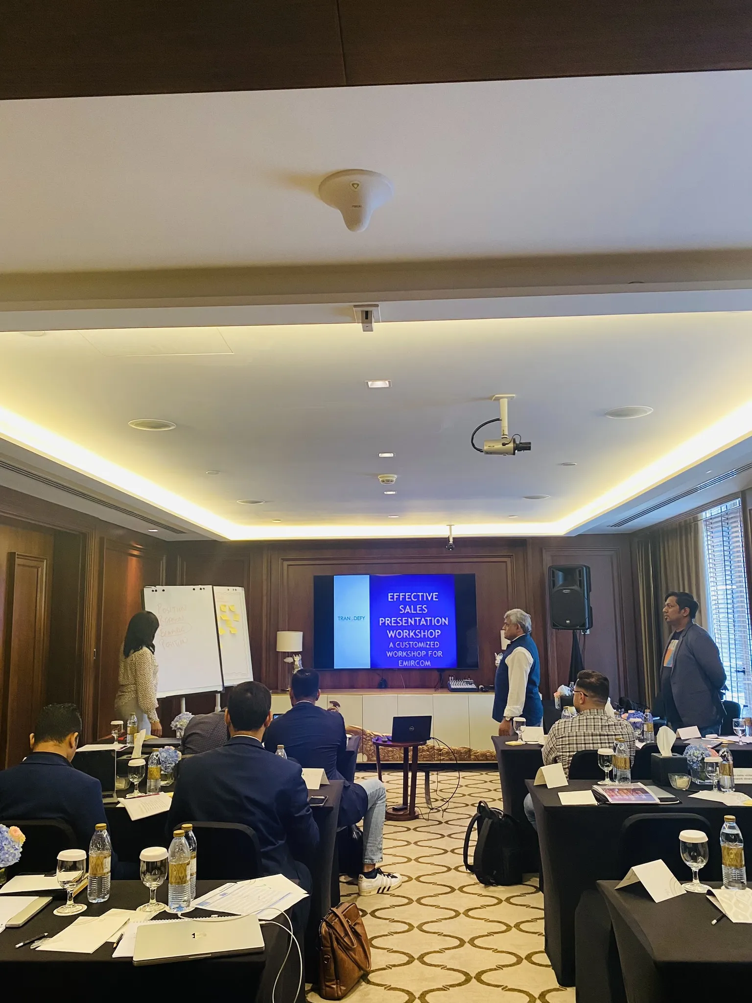 Emircom - Sales Presentation techniques workshop